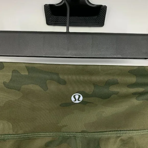 Lululemon Leggings Camo Wunder Under Pant Savasana Full On Luxtreme - Picture 10 of 12